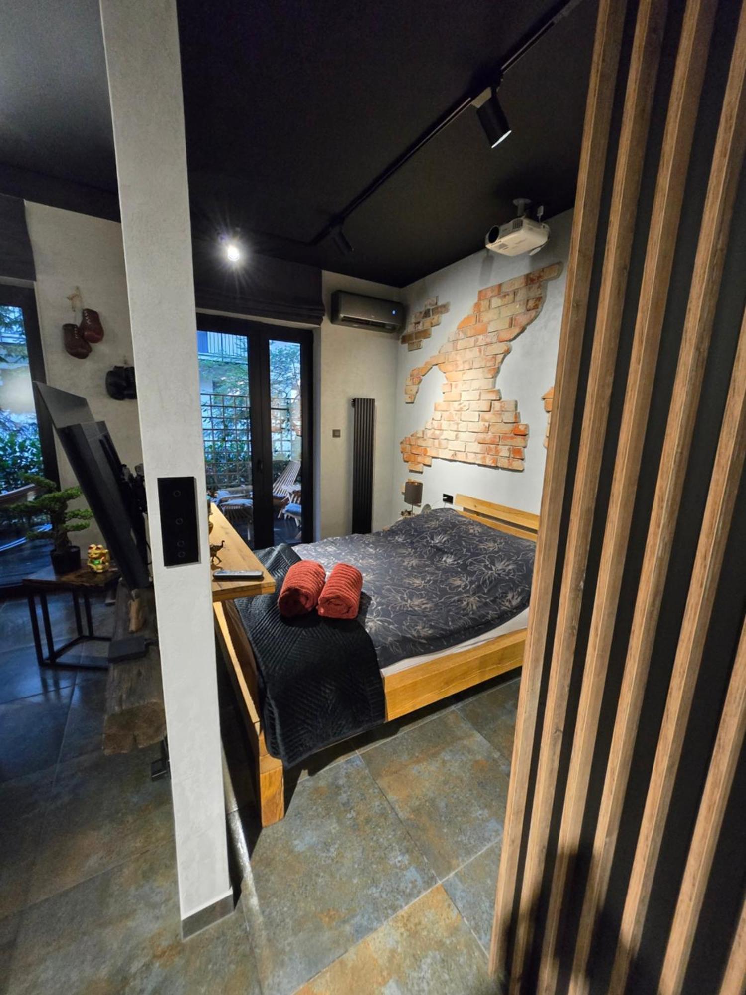 קרקוב Luxury Spa City Center Apartments, Pool & Sauna & Gym & Self Check In 24 H & Free Parking מראה חיצוני תמונה